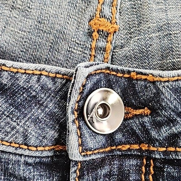 Wrangler Women's Aura Jeans 18 Short Instantly Slimming Mid Rise Boot Cut EUC - Picture 12 of 16